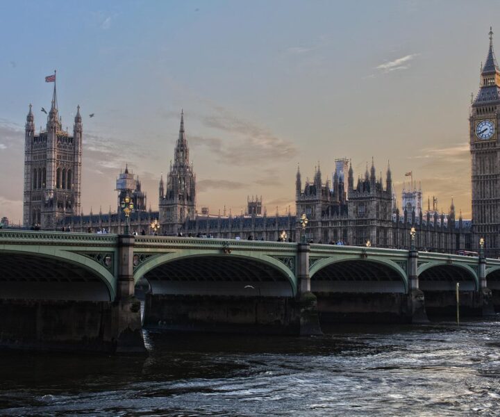 palace, london, parliament-530055.jpg